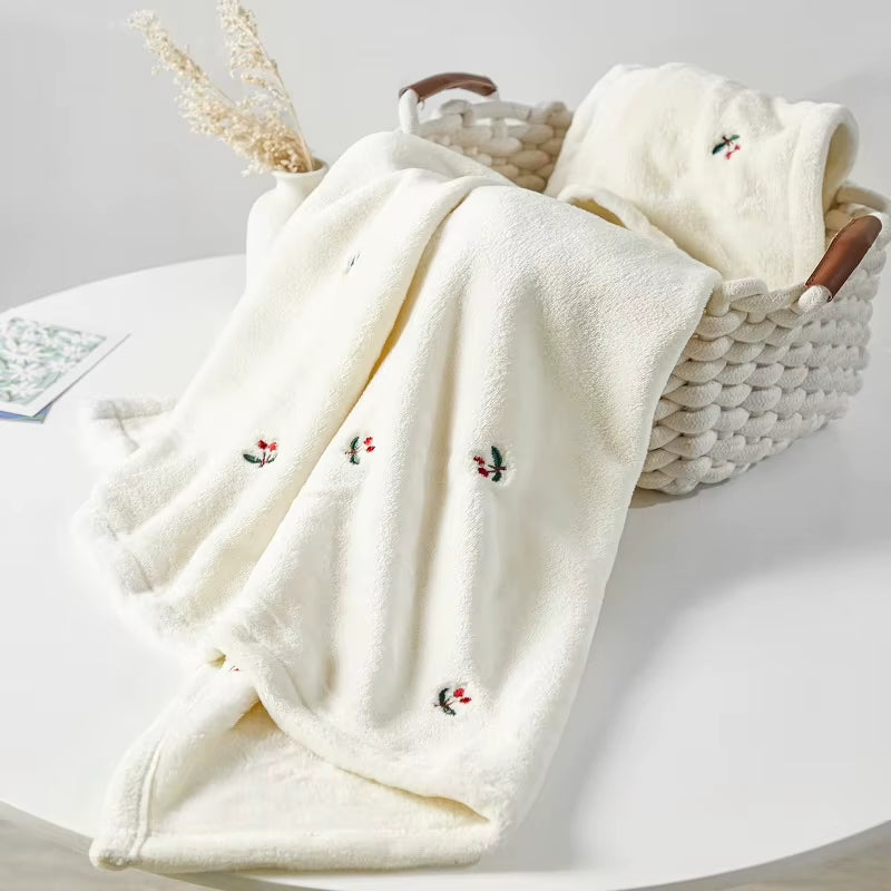 Soft Fleece Baby Blanket – Warm Swaddle & Stroller Cover
