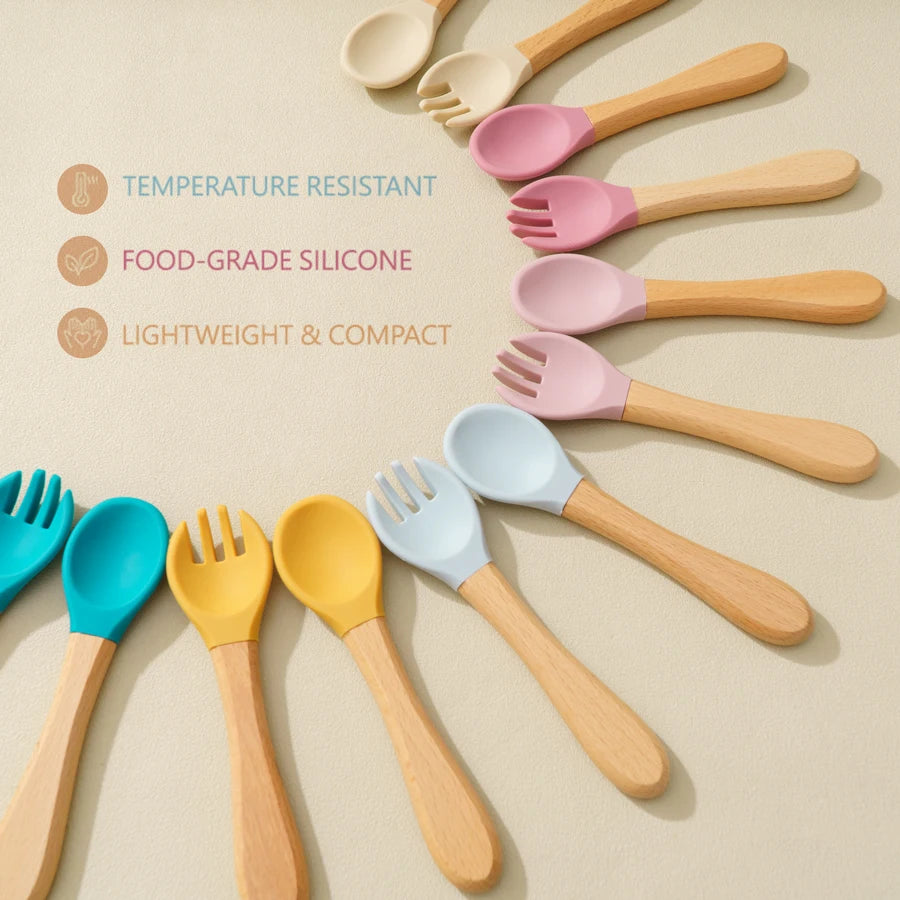 Mamaplan 3-Piece Silicone Baby Feeding Set with Suction Bowl, Spoon & Fork